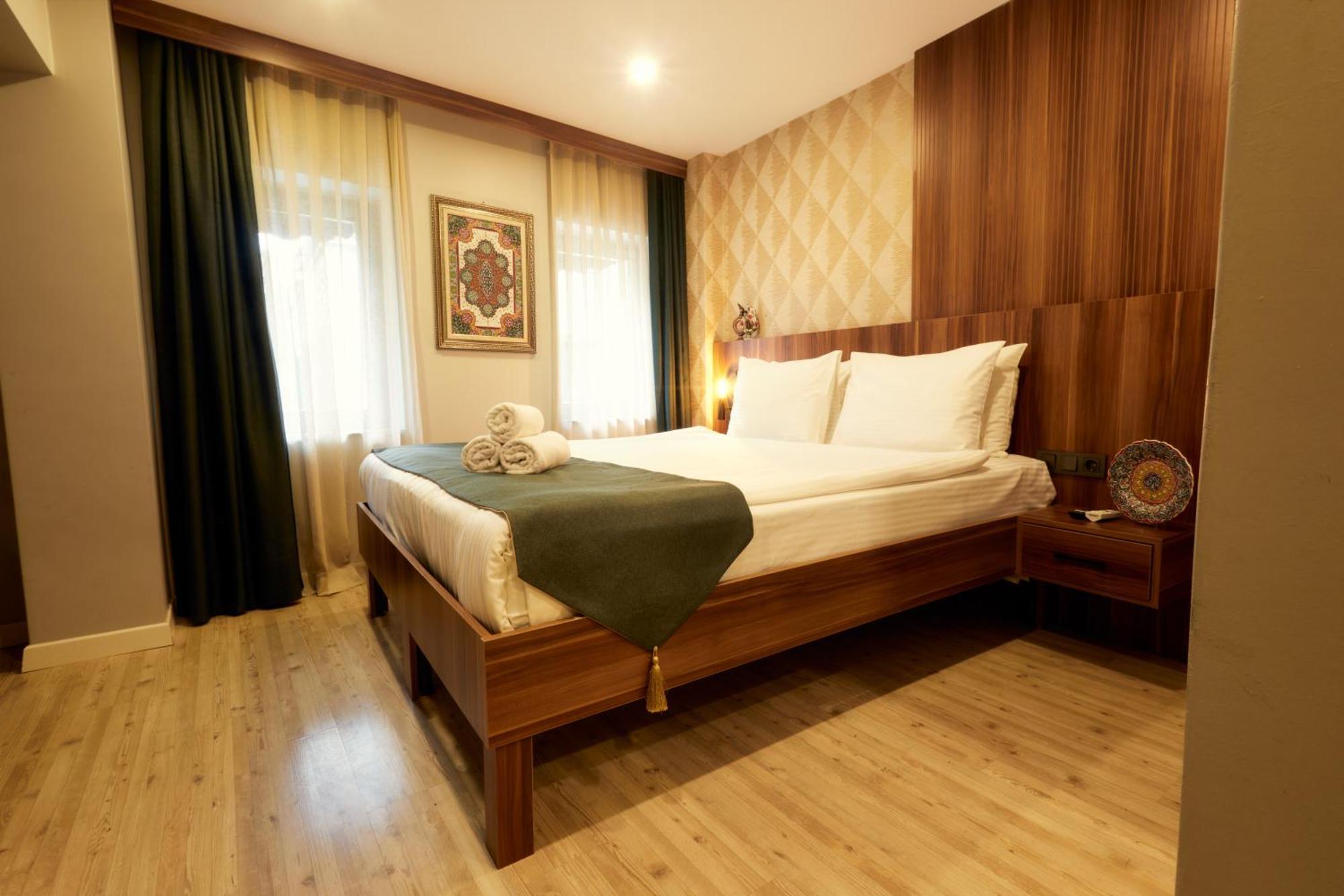 Le Port Karakoey Hotel Istanbul Exterior photo